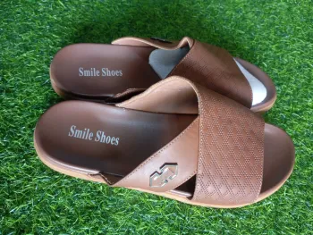 Smile Brown Classic Men’s Shoes Elegant brown Smile shoes designed for comfort and everyday sophistication