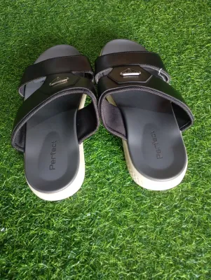 Perfect Black Modern Men’s Sneakers Premium black Perfect shoes crafted for contemporary style and superior comfort