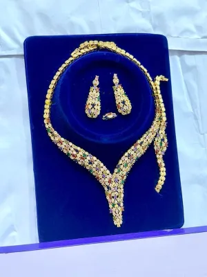 Luxury Womens Fashion Jewelry Set  Gold Plated Necklace Earrings Bracelet Wedding Party Statement Jewelry Collection