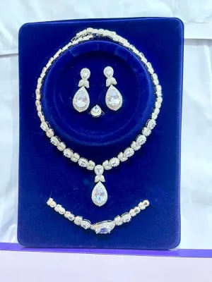 Luxury Womens Fashion Jewelry Set  Gold Plated Necklace Earrings Bracelet Wedding Party Statement Jewelry Collection